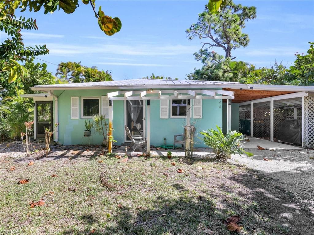 9144 7th ST NAPLES, FL 34108