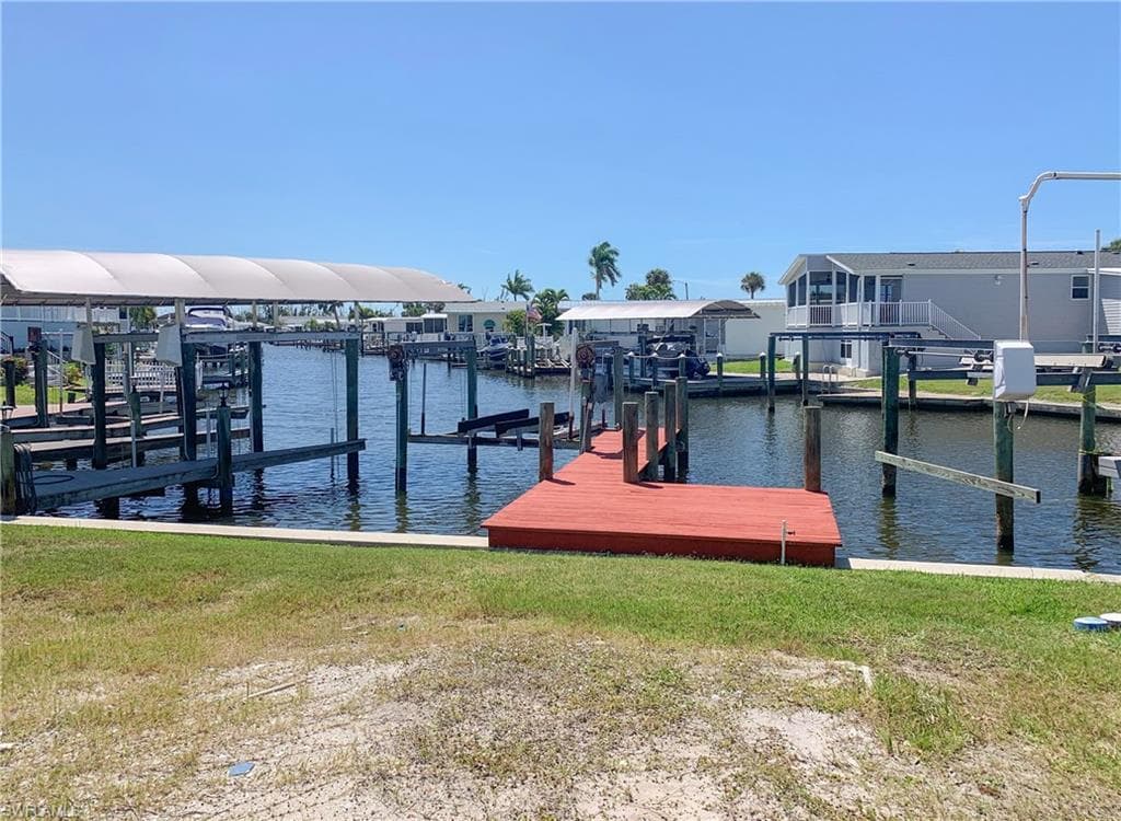 11281 Dogwood LN FORT MYERS BEACH, FL 33931