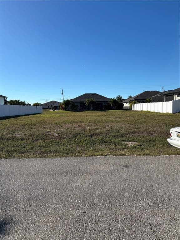 1240 NW 33rd AVE CAPE CORAL, FL 33993