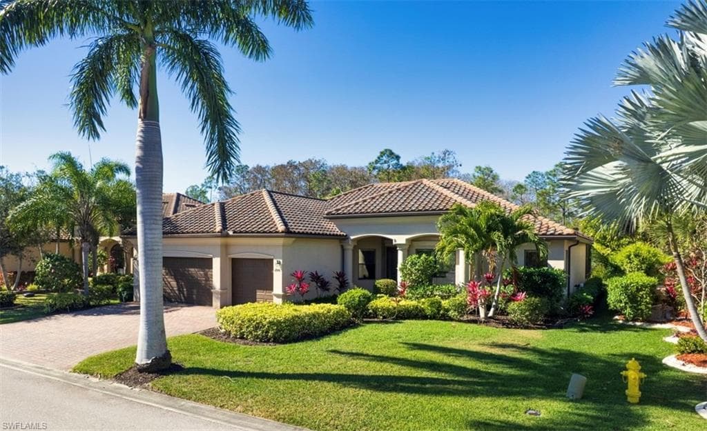 11006 Longwing DR FORT MYERS, FL 33912