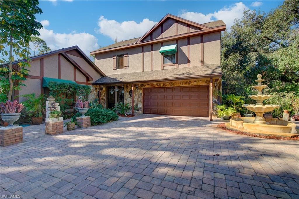 3836 Hidden Acres CIR N NORTH FORT MYERS, FL 33903