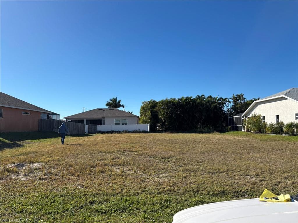 510 NW 37th AVE CAPE CORAL, FL 33993