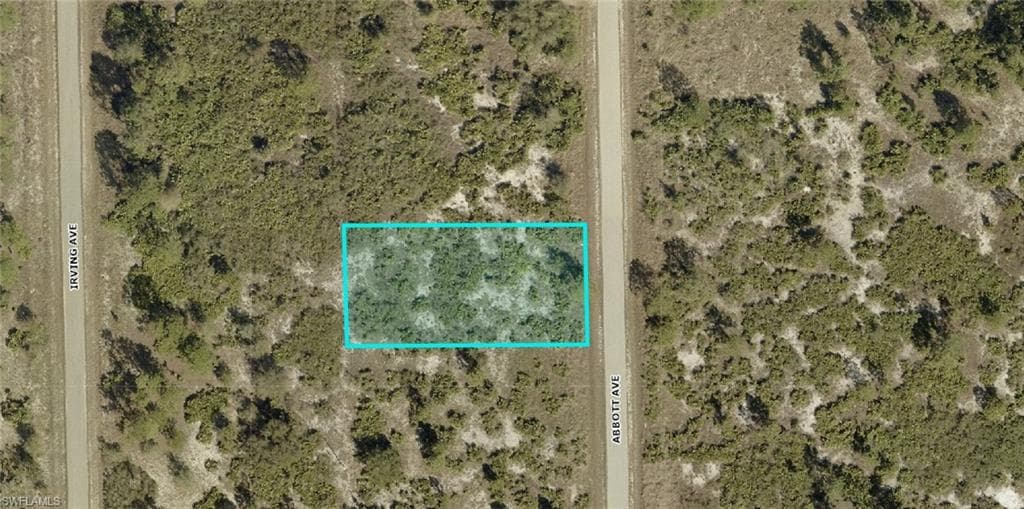 513 Abbott AVE LEHIGH ACRES, FL 33972