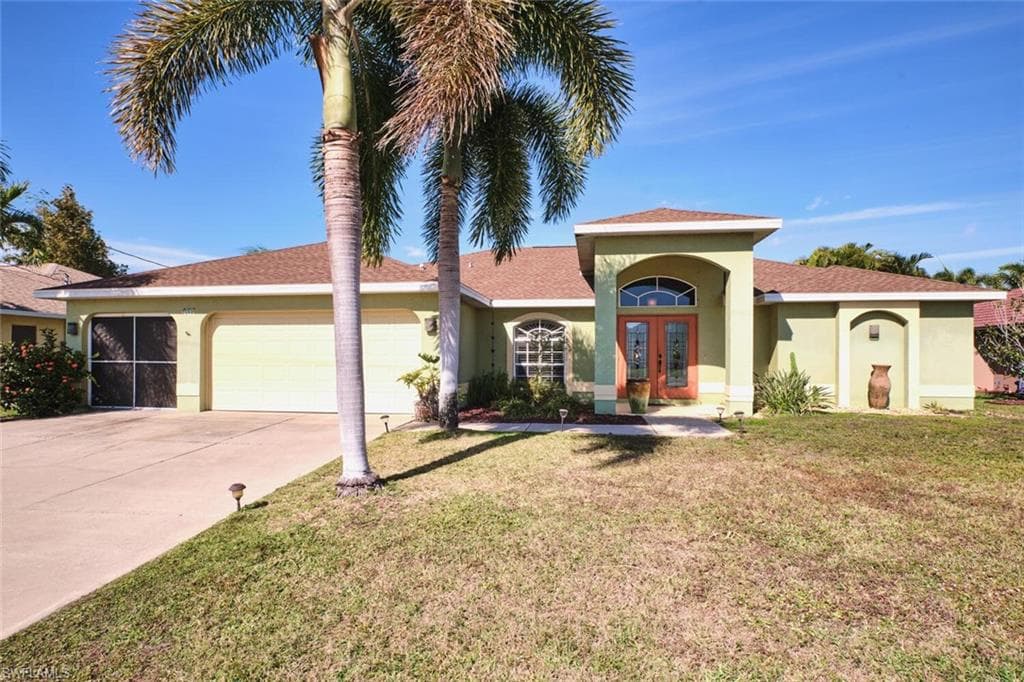 401 SE 23rd TER CAPE CORAL, FL 33990