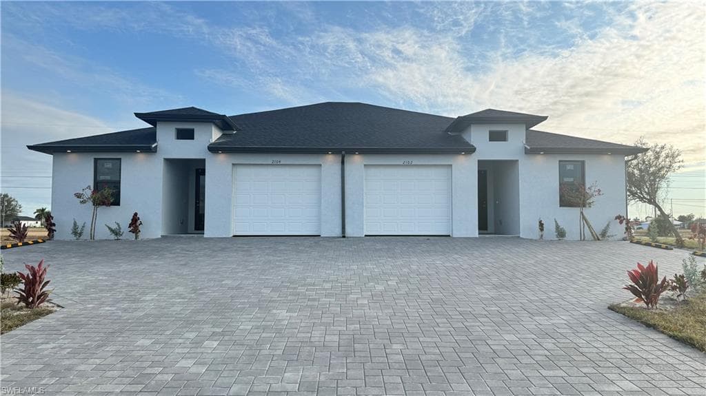 2104 NE 16th TER CAPE CORAL, FL 33909