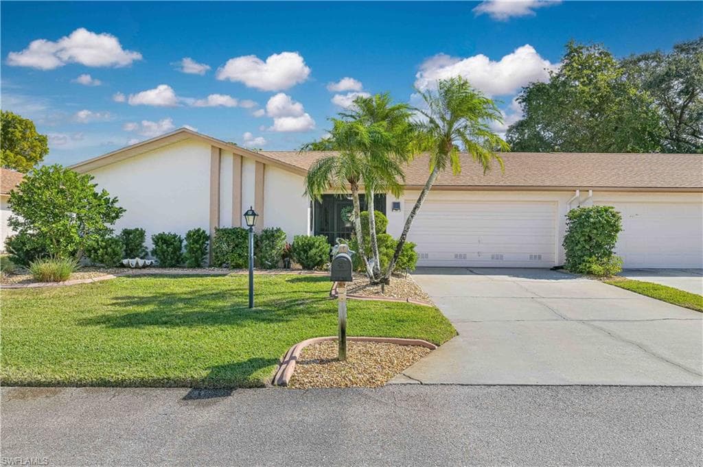 5590 Buring CT FORT MYERS, FL 33919