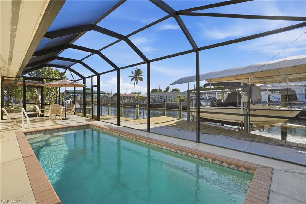 2821 Bruce ST MATLACHA, FL 33993