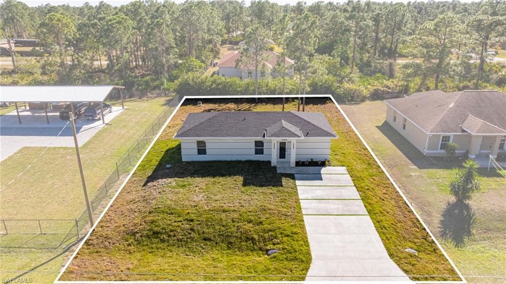 1064 Bells ST E LEHIGH ACRES, FL 33974