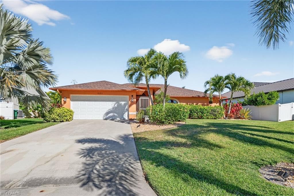 2123 SW 49th TER CAPE CORAL, FL 33914