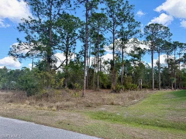 1422 North AVE LEHIGH ACRES, FL 33972