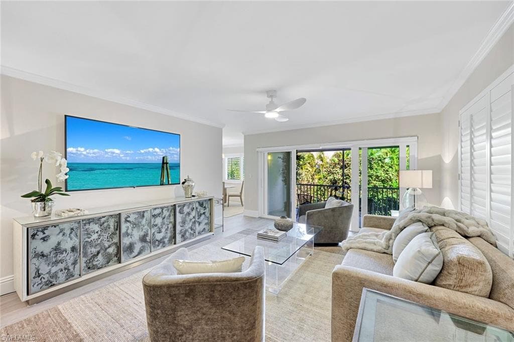 4180 Crayton RD E8 NAPLES, FL 34103