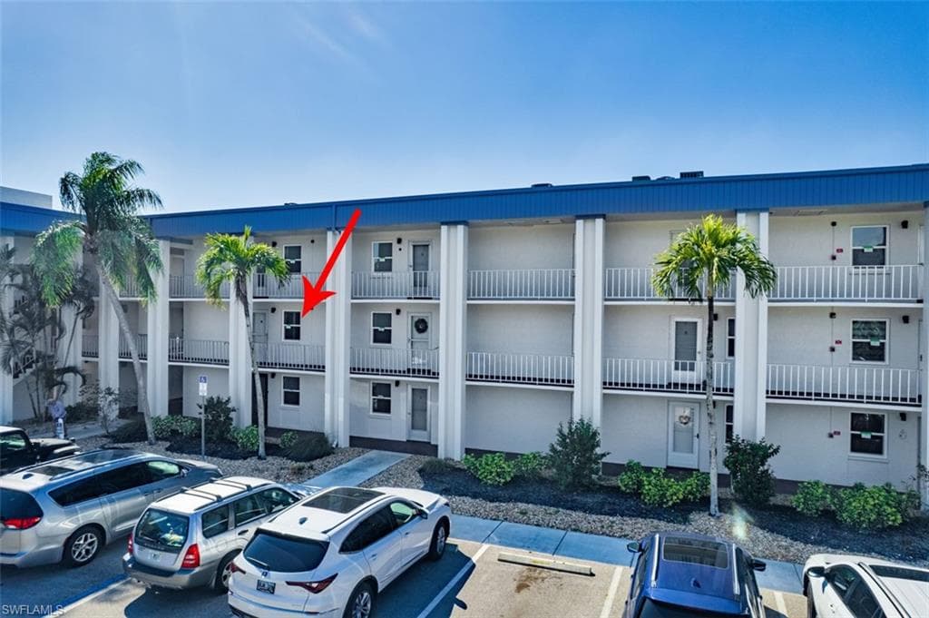 1624 Pine Valley DR 201 FORT MYERS, FL 33907