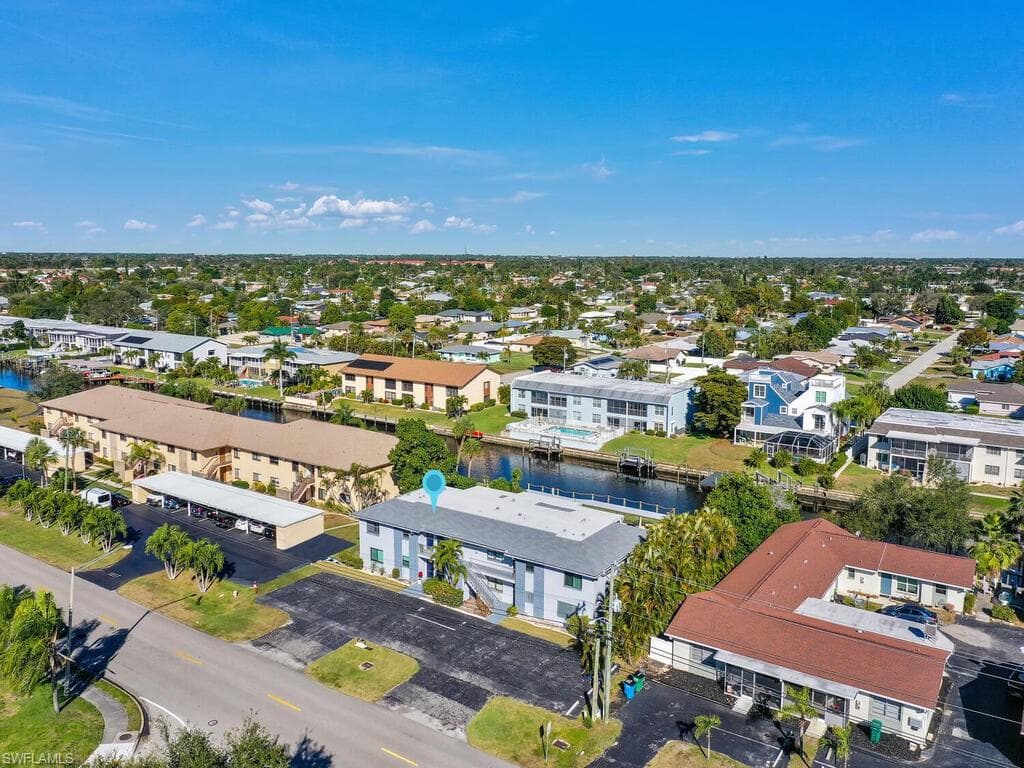 1027 SE 46th LN 2A CAPE CORAL, FL 33904