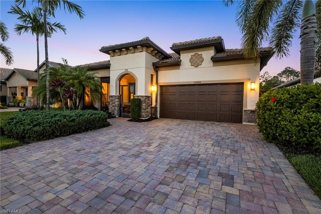 20454 Misty Woods CT ESTERO, FL 33928