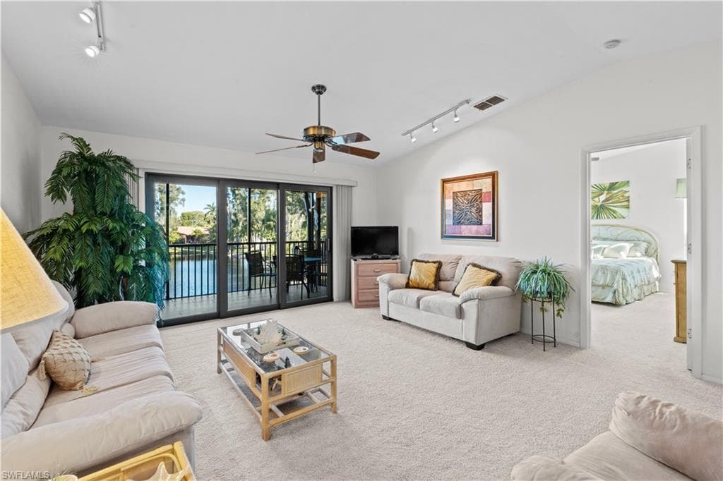 17425 Birchwood LN 8 FORT MYERS, FL 33908