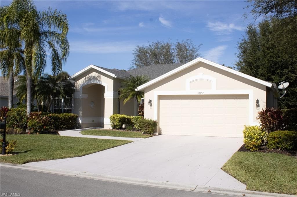 15057 Balmoral LOOP FORT MYERS, FL 33919