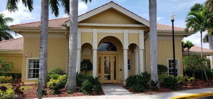 4199 BellaSol CIR 622 FORT MYERS, FL 33916