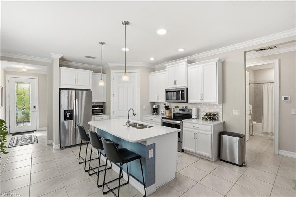 28378 Captiva Shell LOOP BONITA SPRINGS, FL 34135