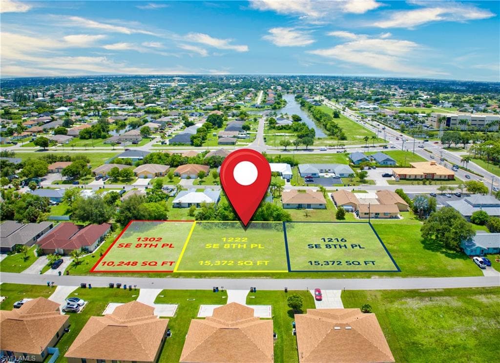 1216 SE 8th PL CAPE CORAL, FL 33990