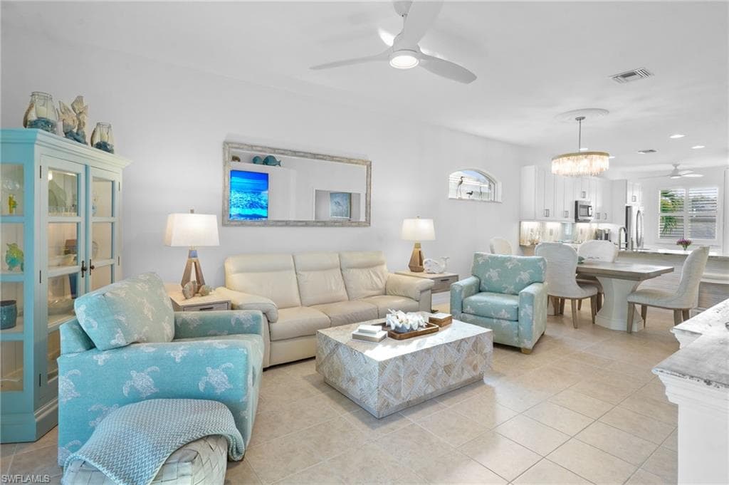 8332 Langshire WAY FORT MYERS, FL 33912