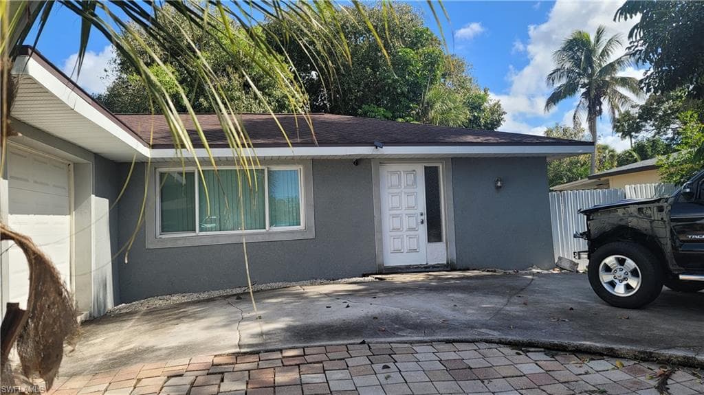 2172 45th ST SW NAPLES, FL 34116