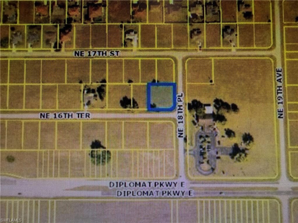 1805 NE 16th TER CAPE CORAL, FL 33909