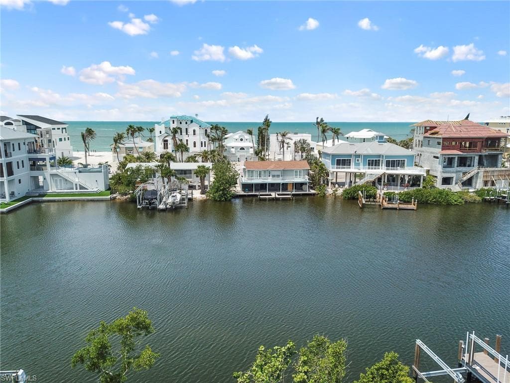 27832 Forester DR BONITA SPRINGS, FL 34134