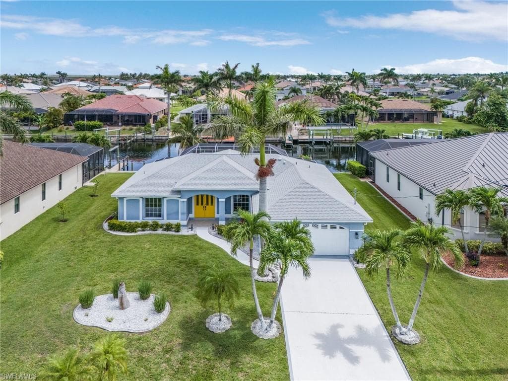 2823 SW 39th TER CAPE CORAL, FL 33914