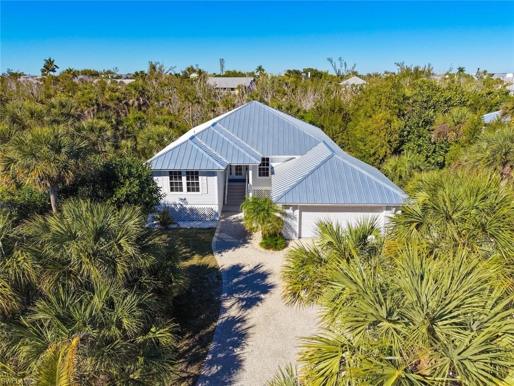 1832 Farm TRL SANIBEL, FL 33957