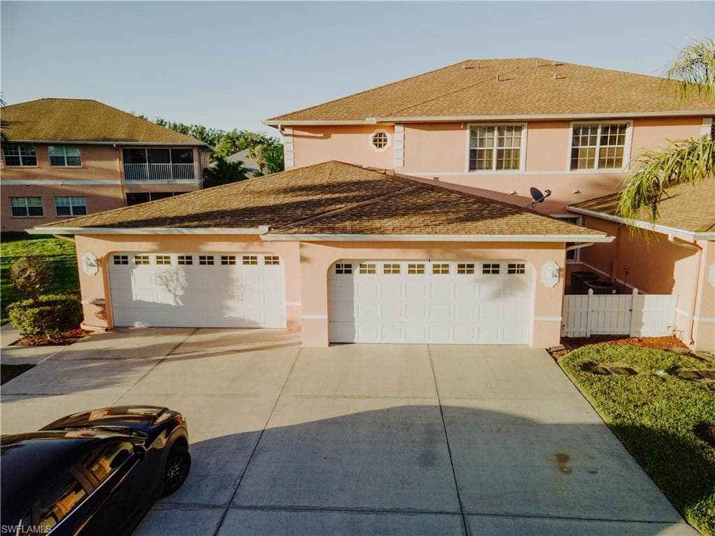 19949 Lake Vista CIR 16A LEHIGH ACRES, FL 33936