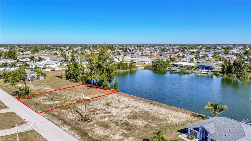 1235 NW 20th PL CAPE CORAL, FL 33993