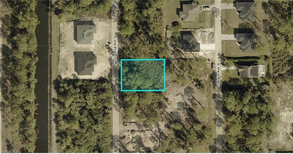 225 Victoria AVE S LEHIGH ACRES, FL 33974
