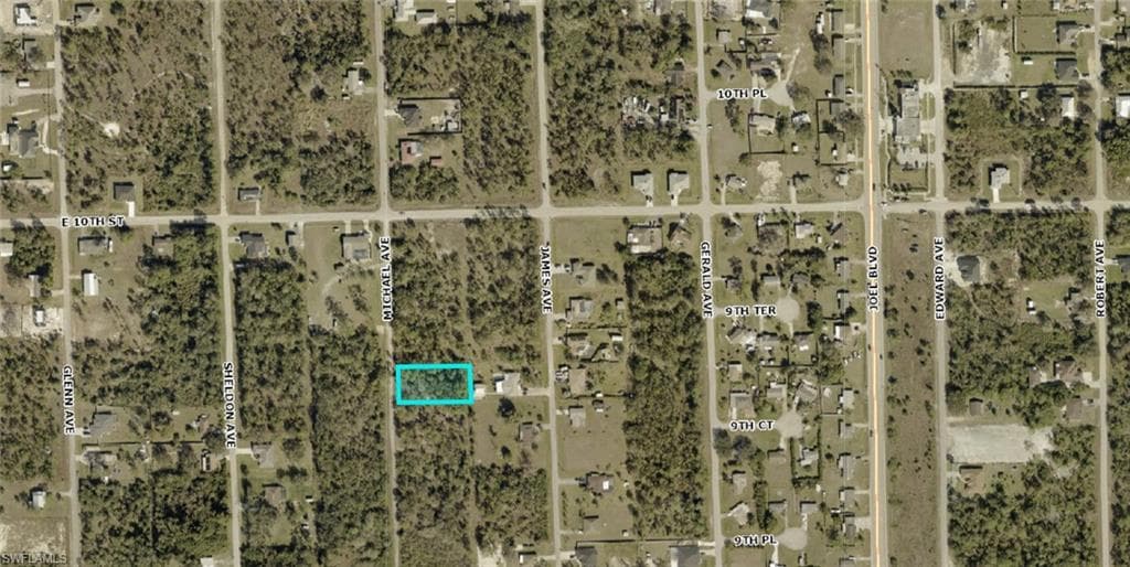 914 Michael AVE LEHIGH ACRES, FL 33936