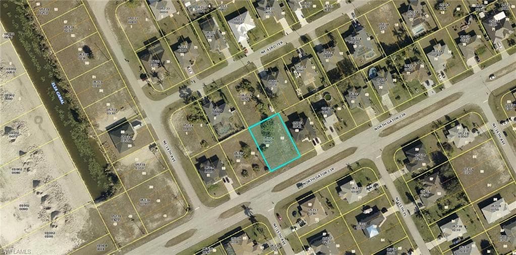 1409 N Gator CIR CAPE CORAL, FL 33909