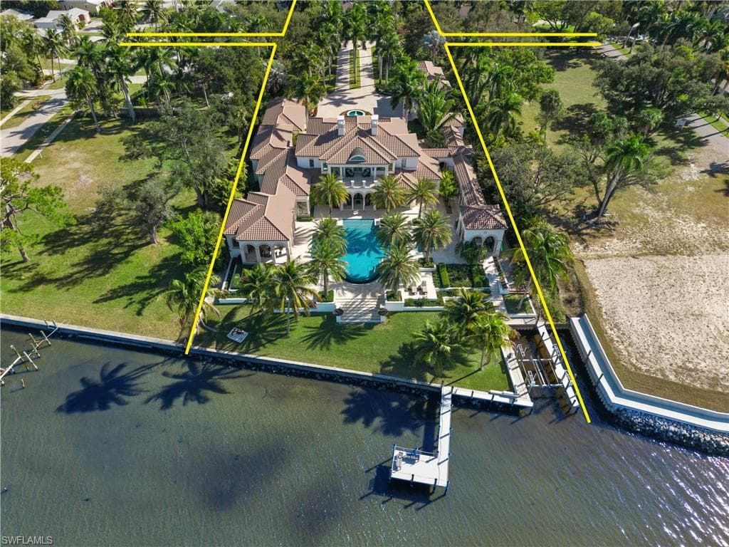 1240 Coconut DR FORT MYERS, FL 33901
