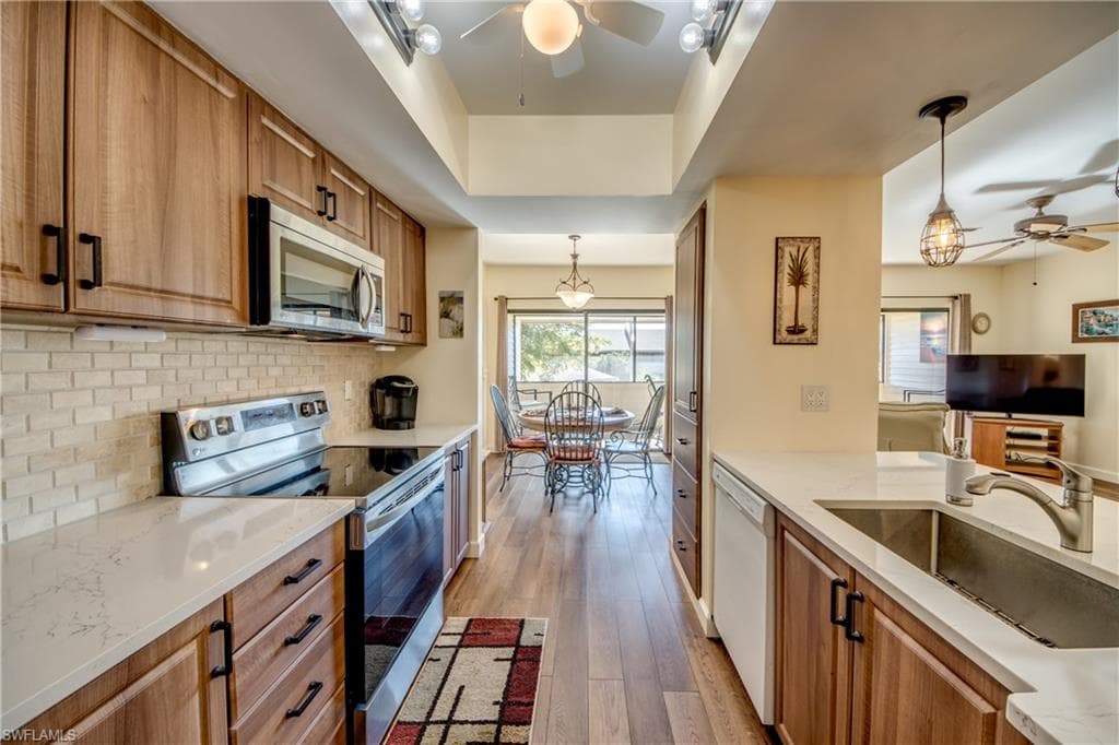 64 4th ST A204 BONITA SPRINGS, FL 34134