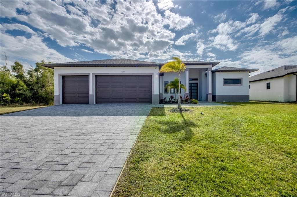 4204 NW 26th ST CAPE CORAL, FL 33993