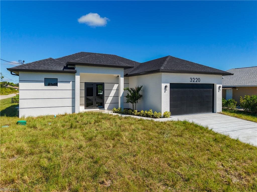 3220 22nd ST SW LEHIGH ACRES, FL 33976