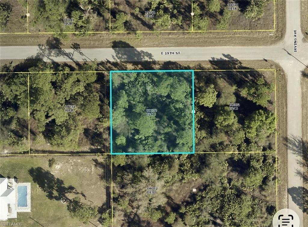 4204 19th ST LEHIGH ACRES, FL 33972