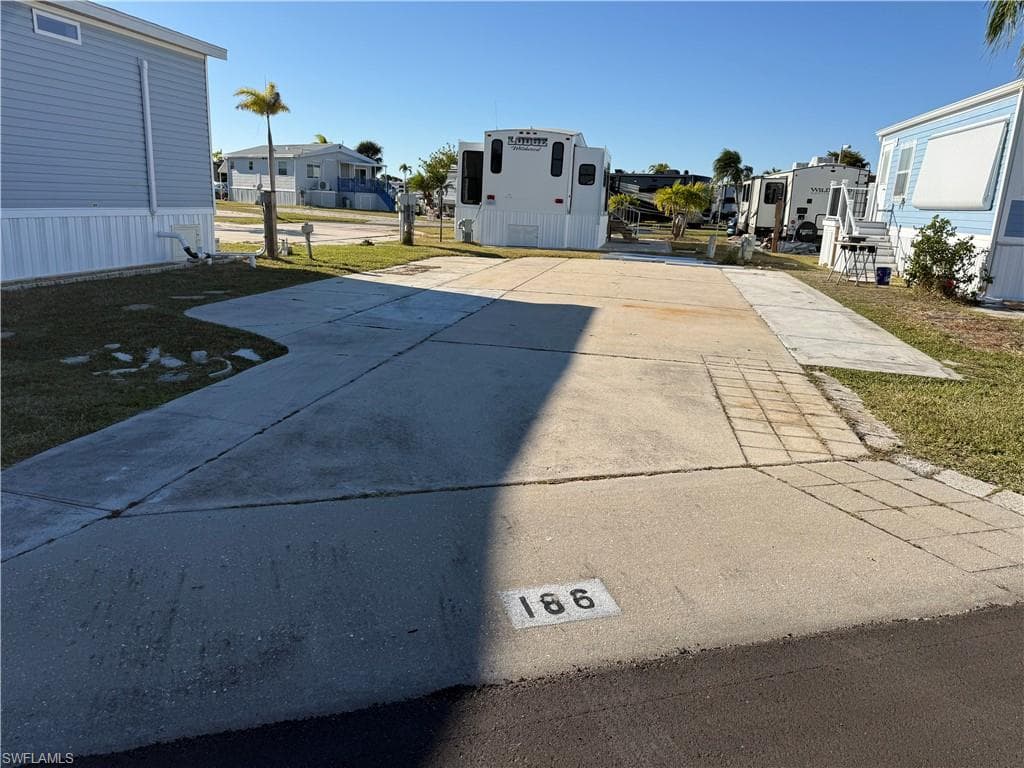 19681 Summerlin #186 RD FORT MYERS, FL 33908