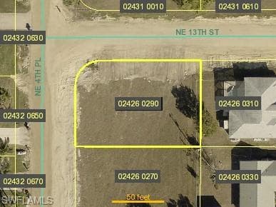 1229 NE 4th PL CAPE CORAL, FL 33909