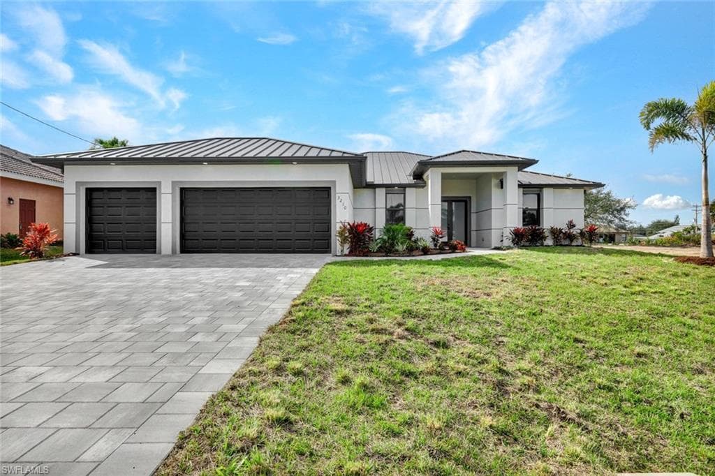 3210 SW 11th PL CAPE CORAL, FL 33914