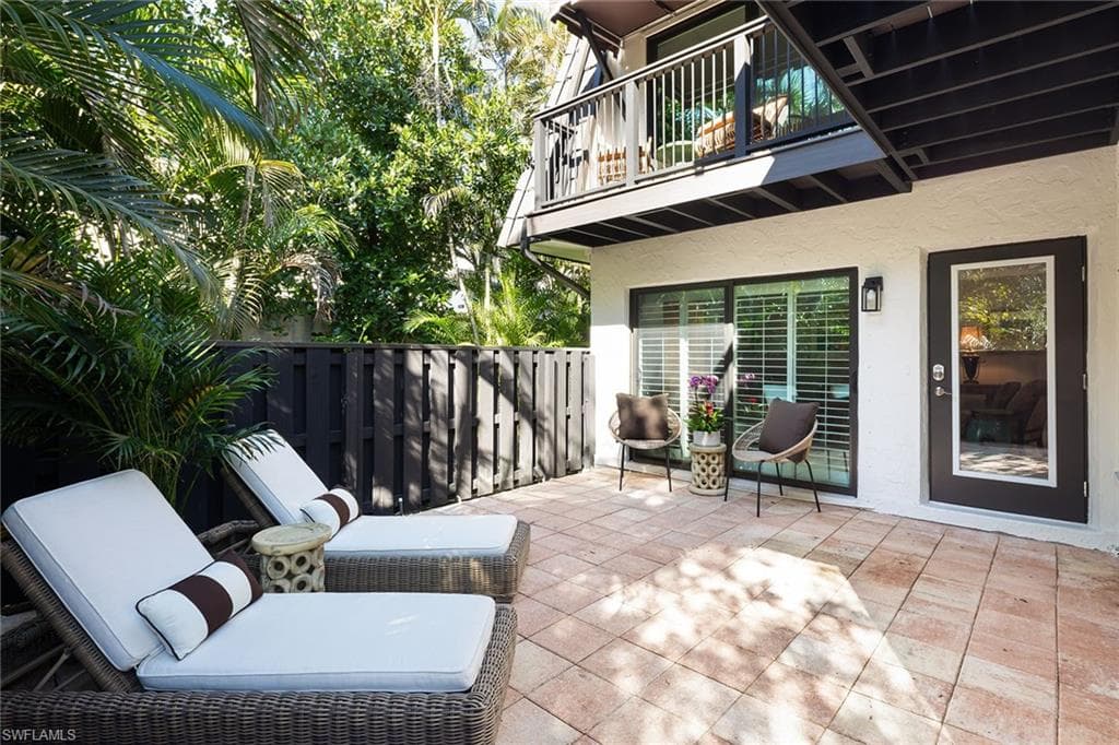 465 Broad AVE S 1A NAPLES, FL 34102