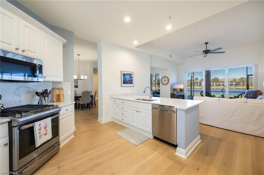 9288 Grassi WAY 102 NAPLES, FL 34114