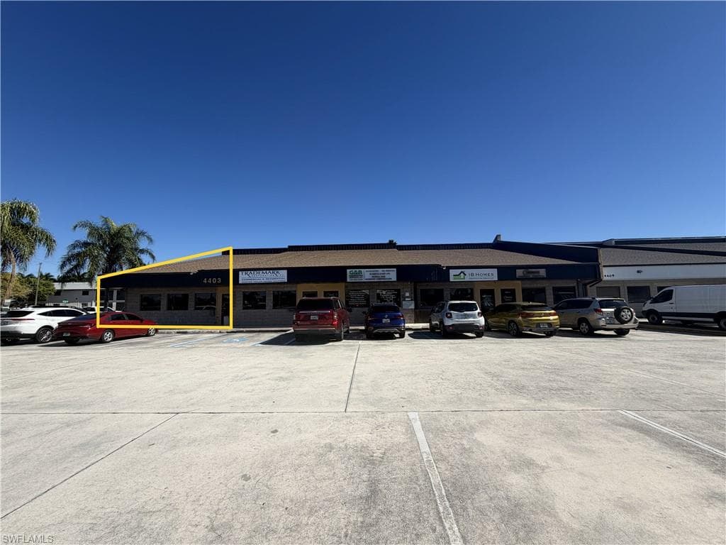 4403 SE 16th PL CAPE CORAL, FL 33904