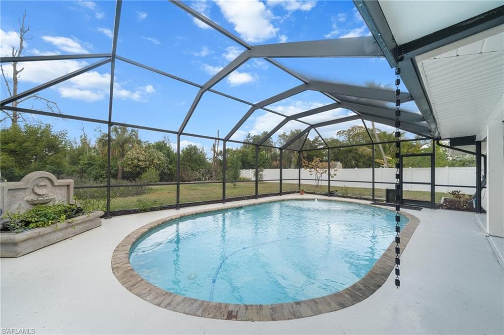 5830 SW 1st CT CAPE CORAL, FL 33914