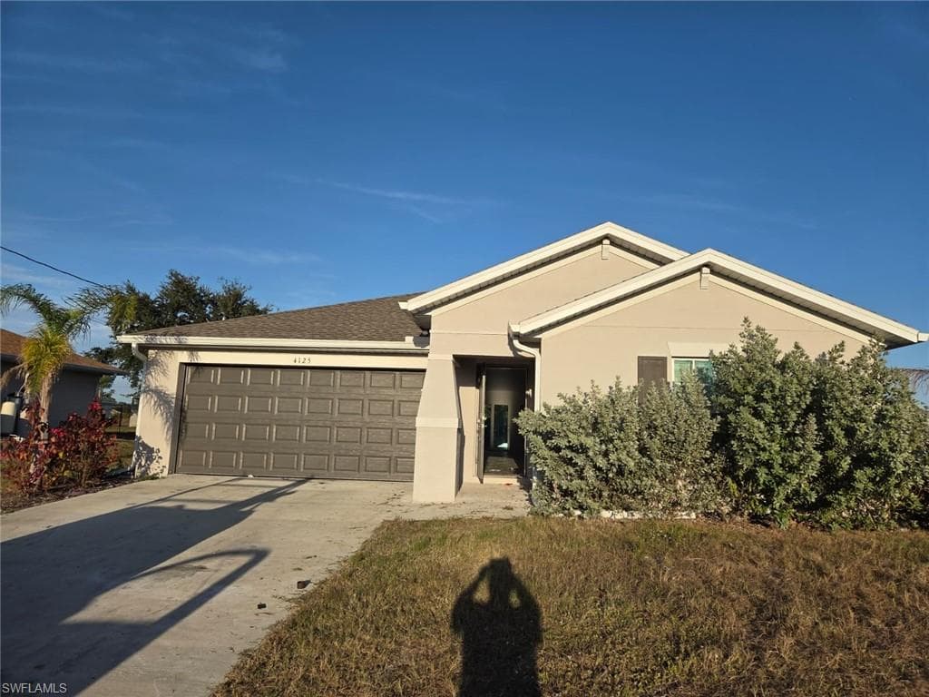 4125 NE 15th PL CAPE CORAL, FL 33909