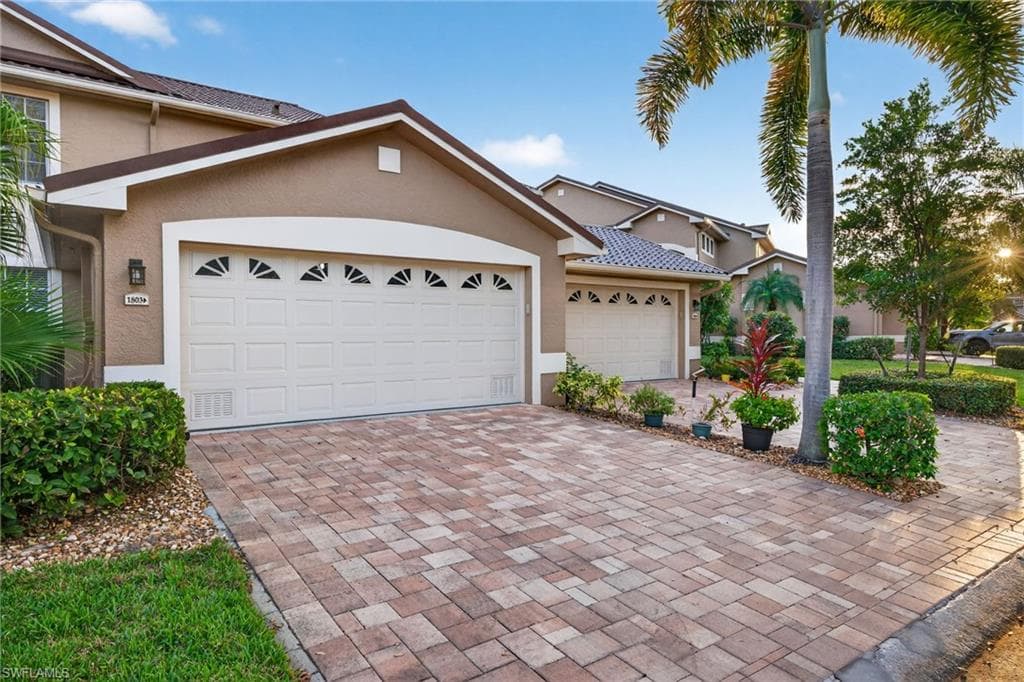 9211 Lalique LN 1803 FORT MYERS, FL 33919