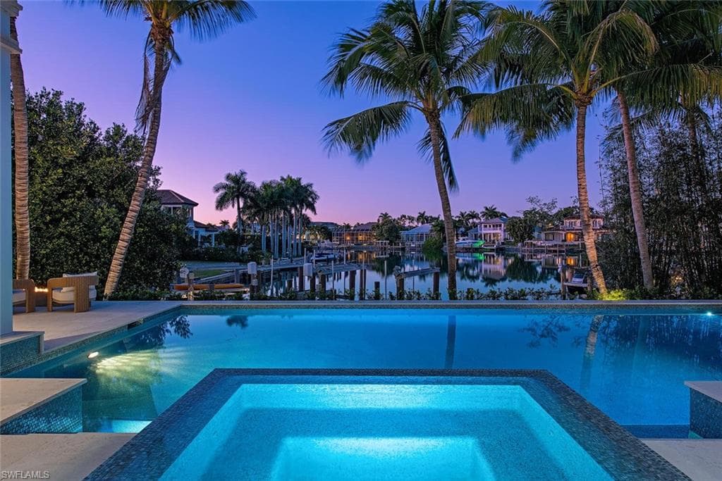 275 SPRING LINE DR NAPLES, FL 34102