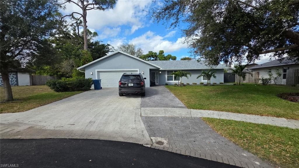 131 puffin court ROYAL PALM BEACH, FL 33411